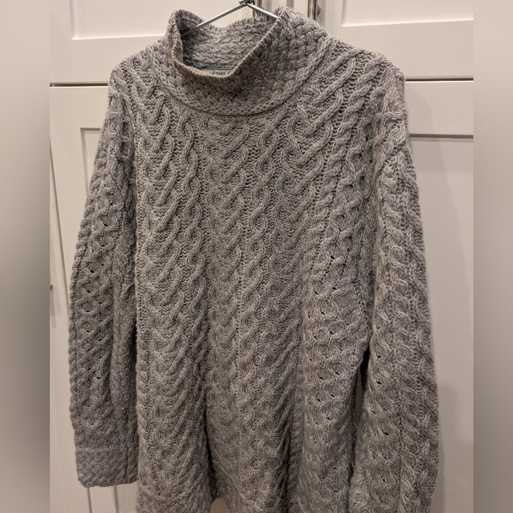 Aran Crafts Pullover ❤️ Sweater - Picture 3 of 14